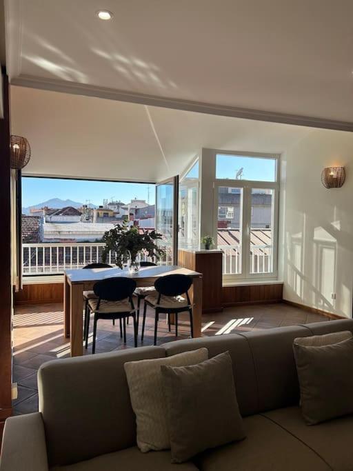 Centrico Apartamento Con Terraza Integrada Apartment Vigo Bagian luar foto